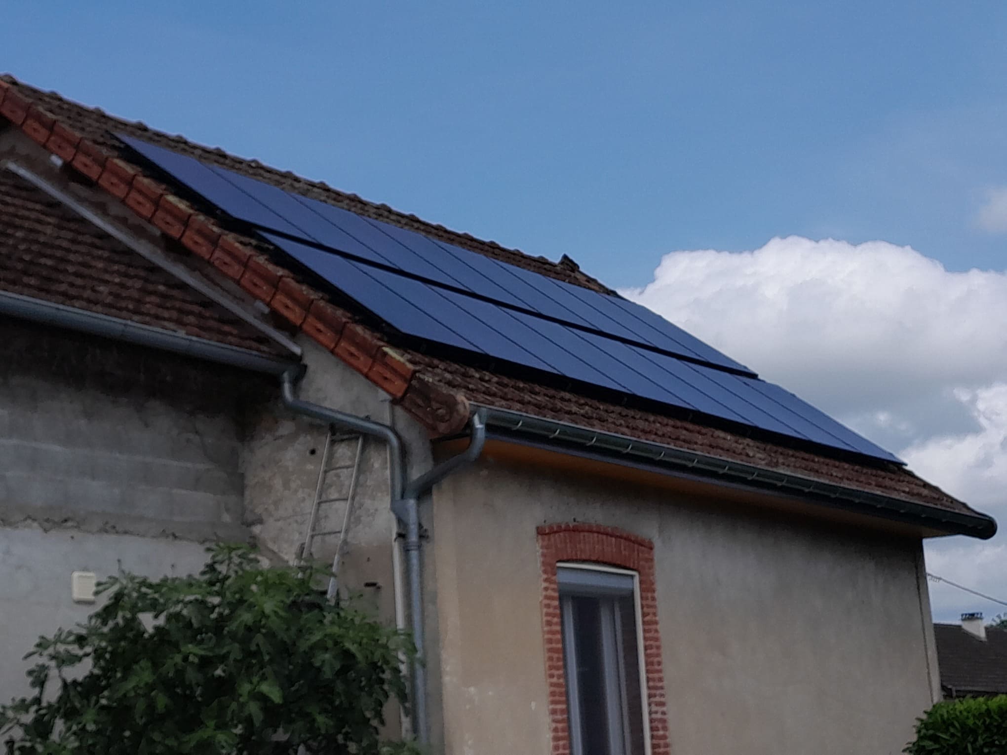 Quelles aides pour financer mes panneaux photovoltaïques ?